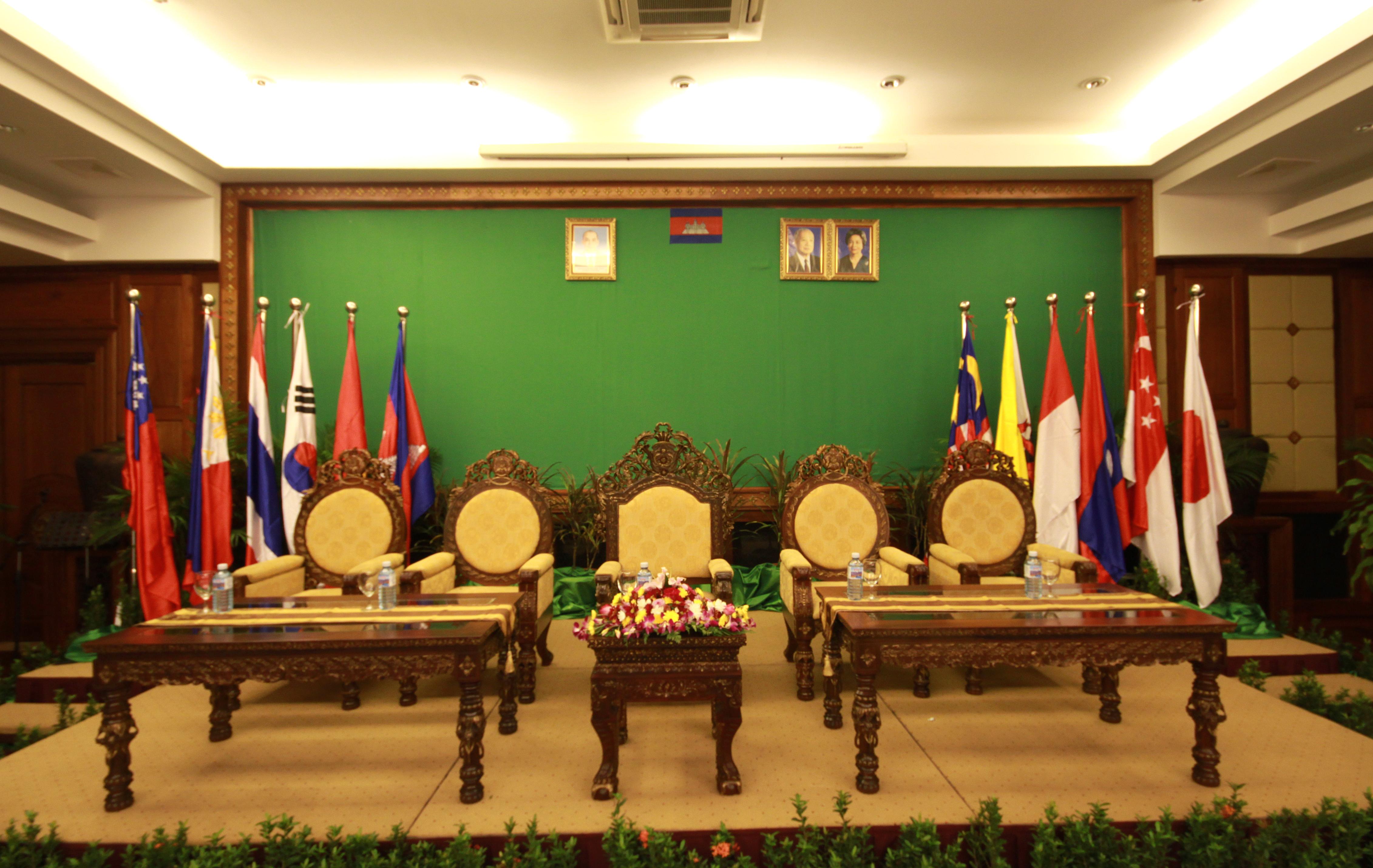 Empress Angkor Resort & Spa Сиемрип Экстерьер фото