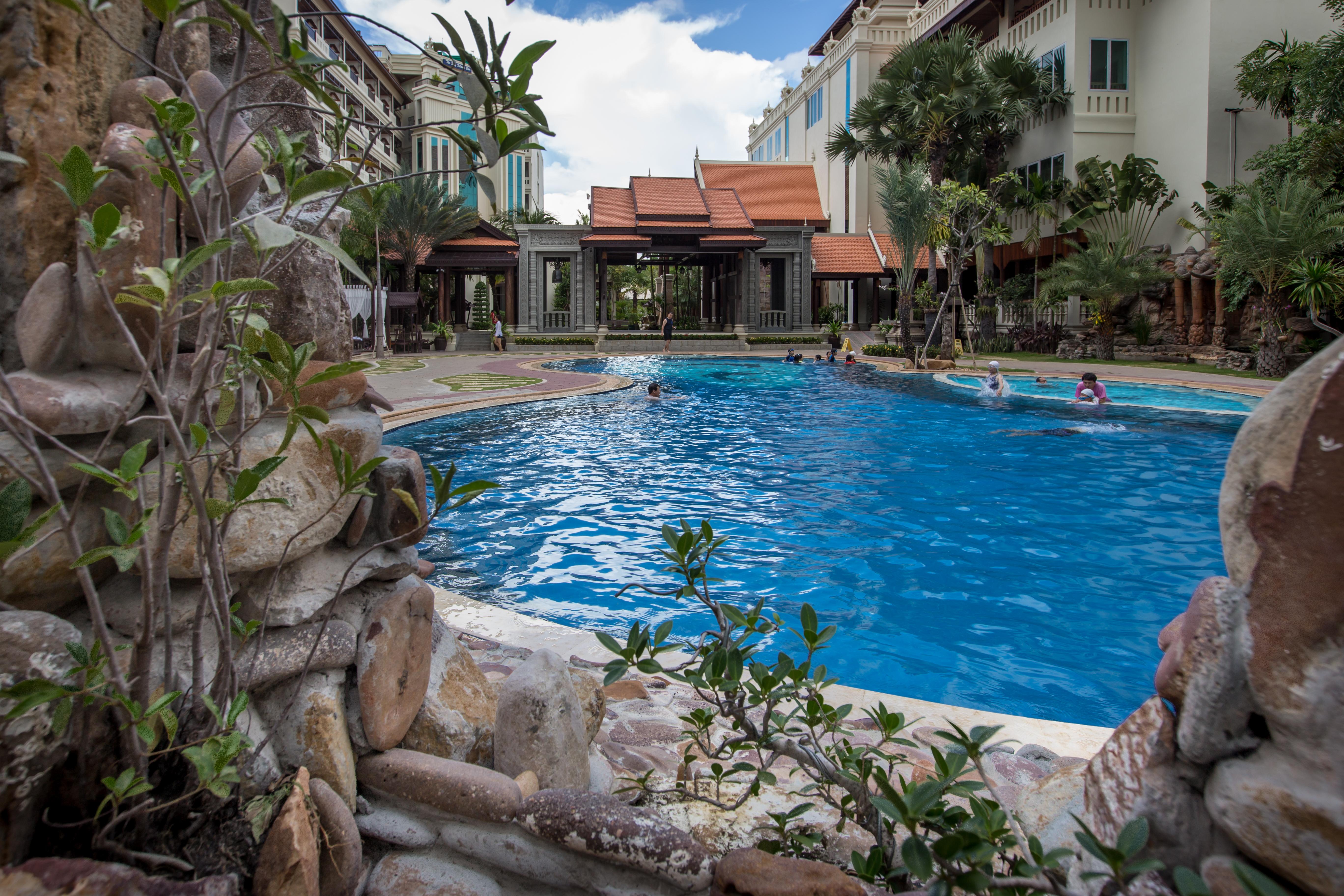Empress Angkor Resort & Spa Сиемрип Экстерьер фото