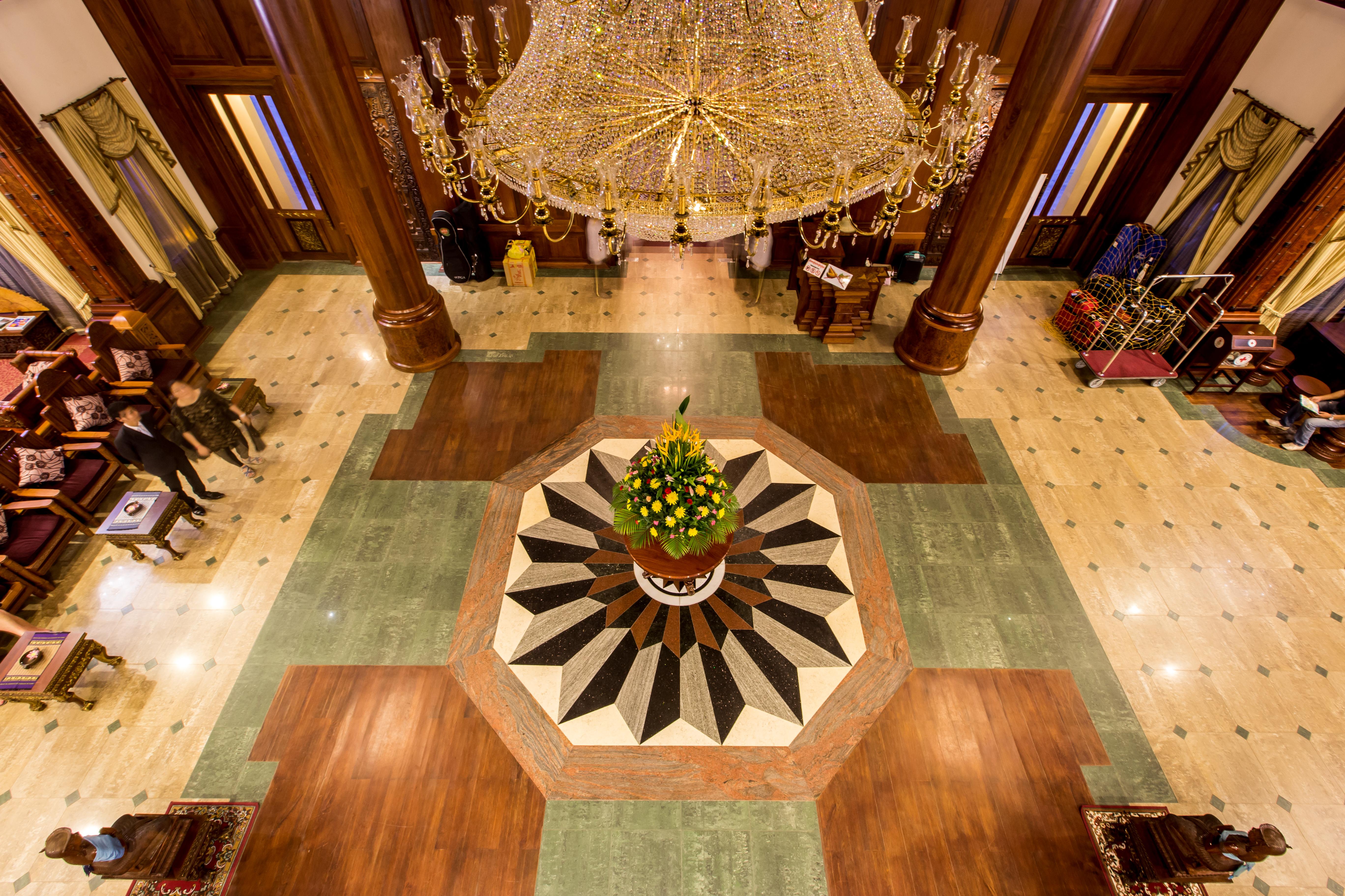 Empress Angkor Resort & Spa Сиемрип Экстерьер фото