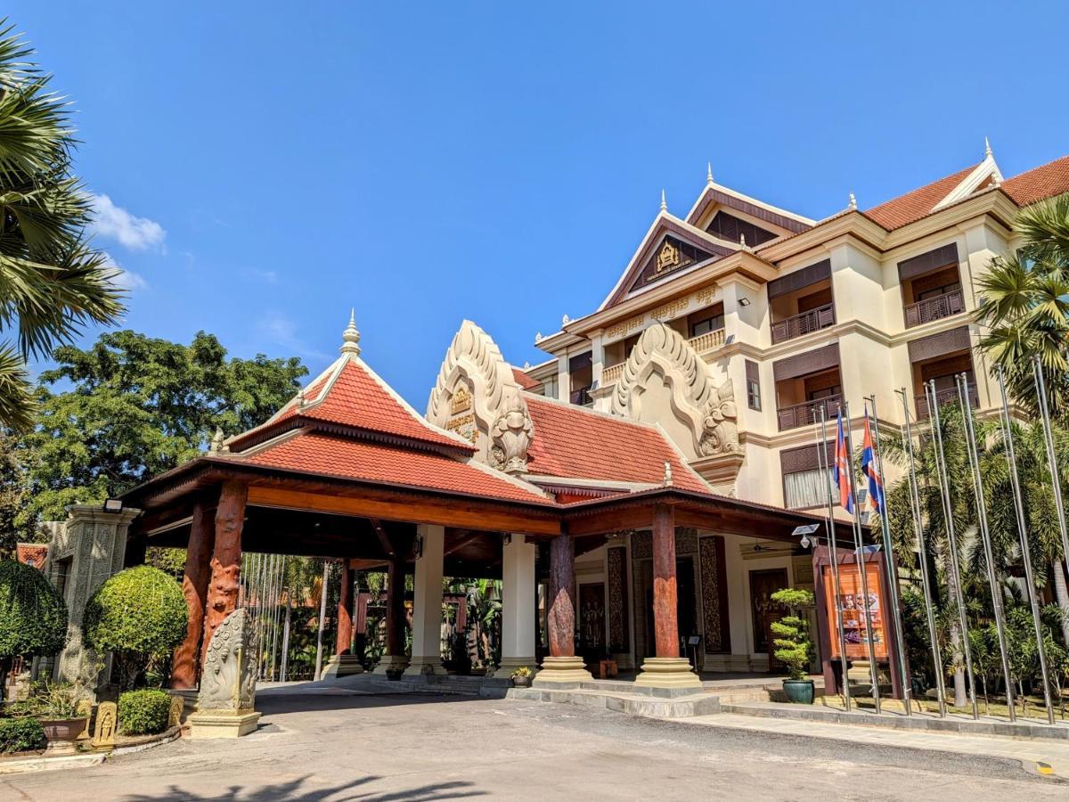 Empress Angkor Resort & Spa Сиемрип Экстерьер фото