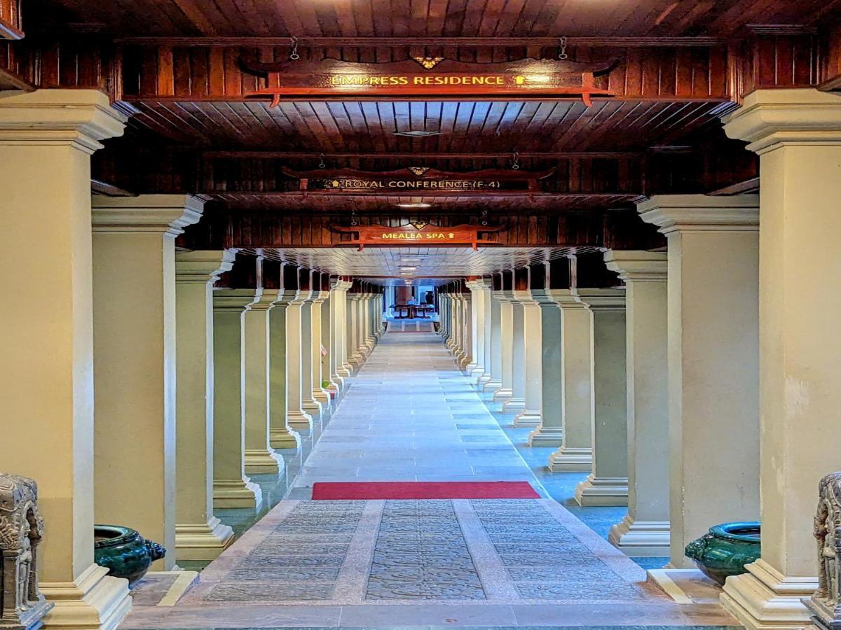 Empress Angkor Resort & Spa Сиемрип Экстерьер фото