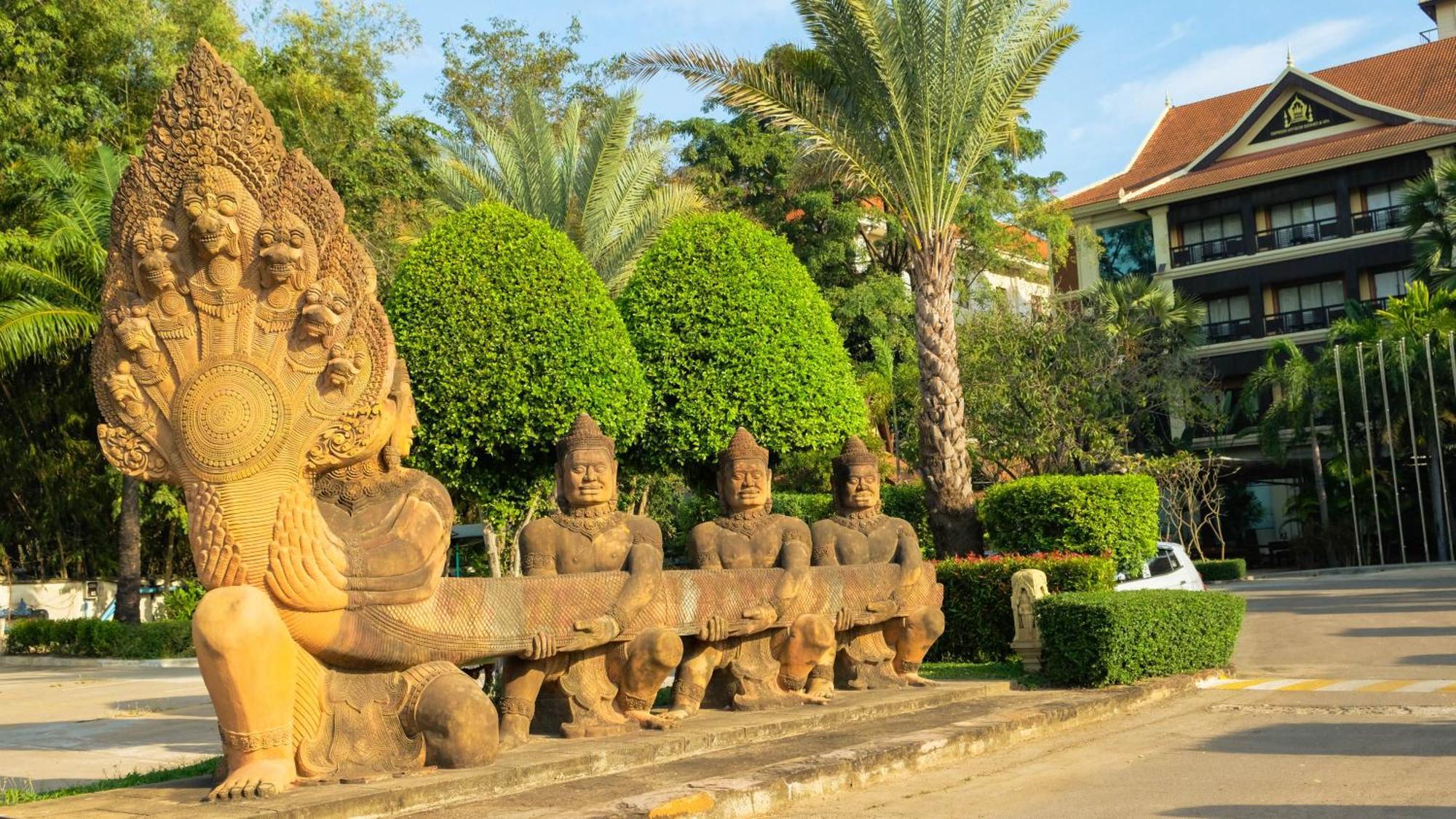 Empress Angkor Resort & Spa Сиемрип Экстерьер фото